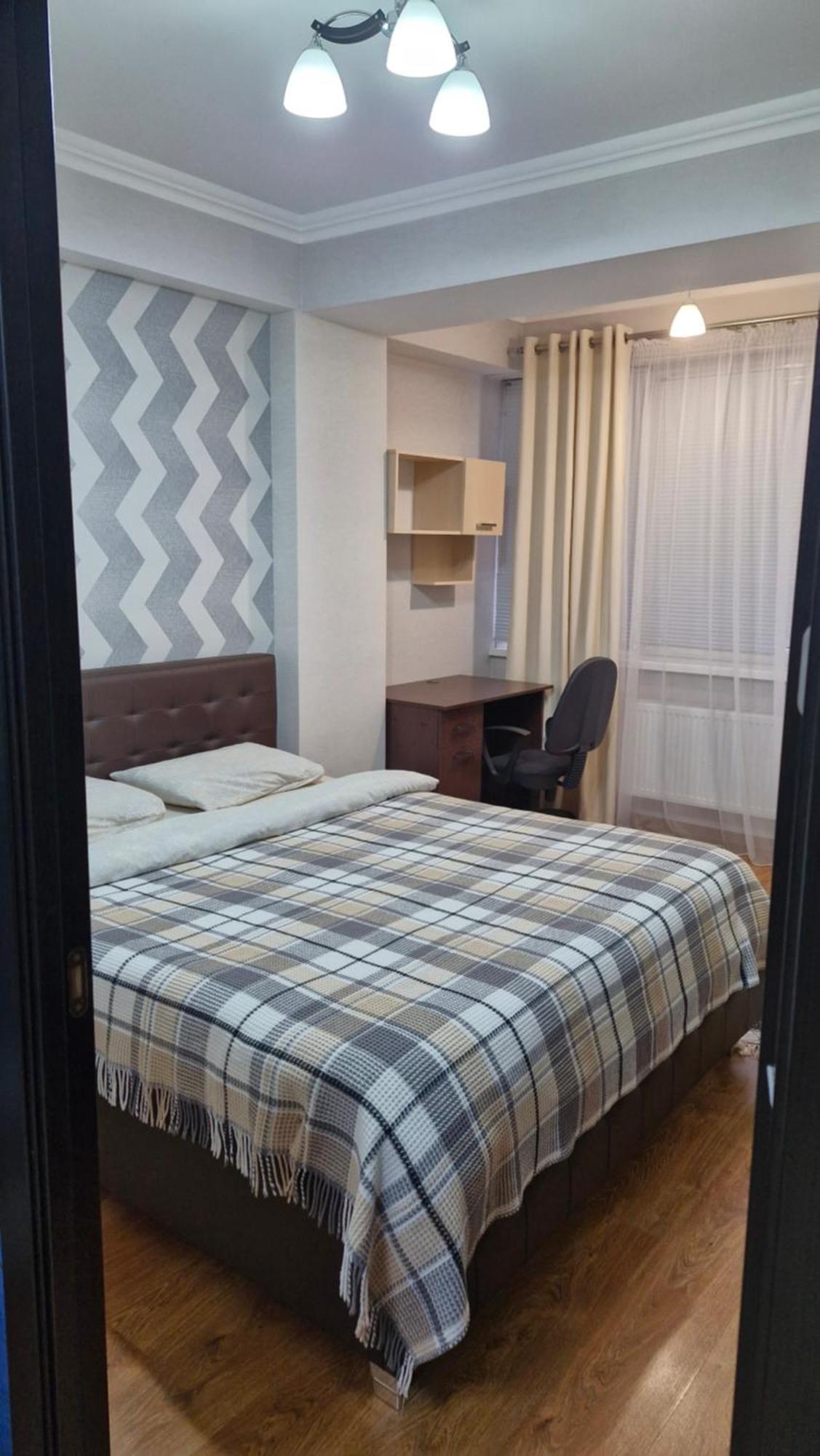 Аэропорт Кишинев 24&24 Chisinau Exterior foto