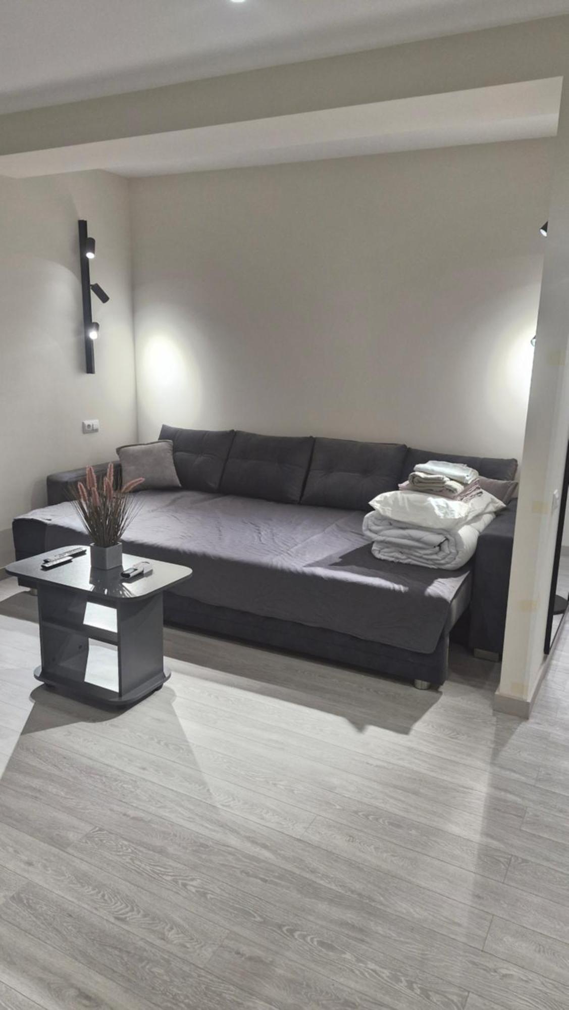 Аэропорт Кишинев 24&24 Chisinau Exterior foto